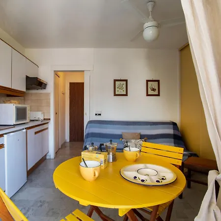 Appartamento Azur 3000 By Interhome